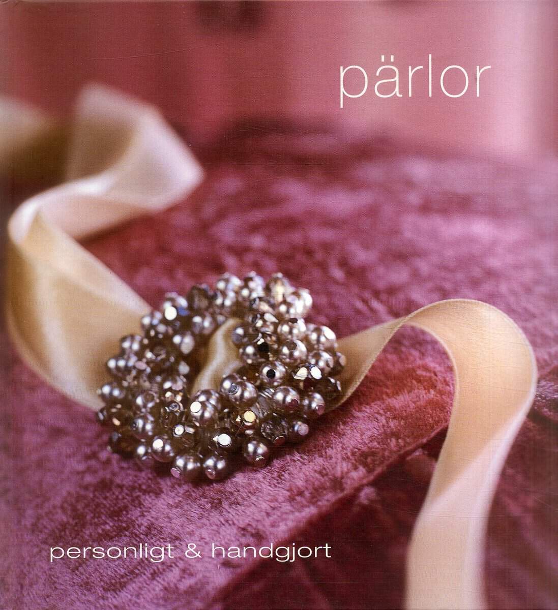 Elizabeth Bower | PÄRLOR : PERSONLIGT & HANDGJORT : Personligt & handgjort
